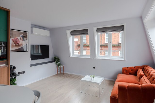 カサ エミリオ - ソーホー - バイ フランキー セイズ