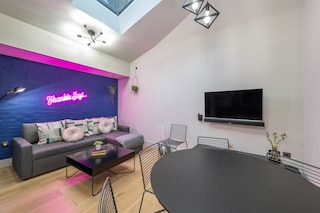 ザ インスタ プレイハウス - コベントガーデン - バイ フランキー セイズ