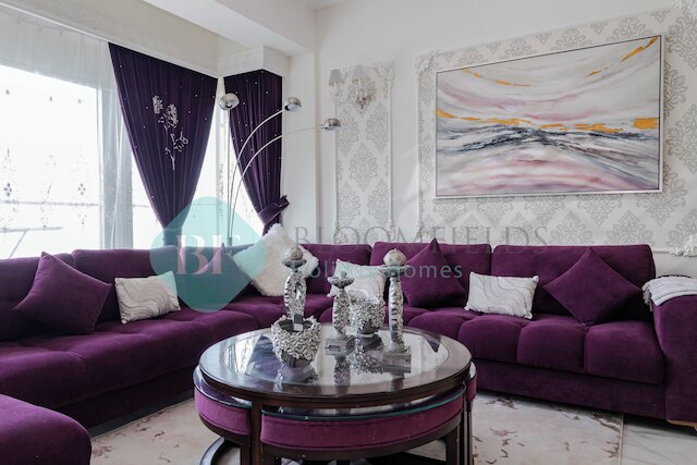 ブルームフィールズ グランデュール 3ベッドルーム イン ウェーブ タワー