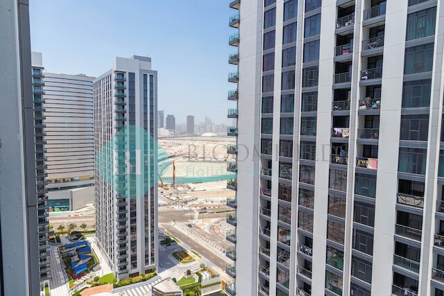 ブルームフィールド 2BR ブリッジズ アル レーム