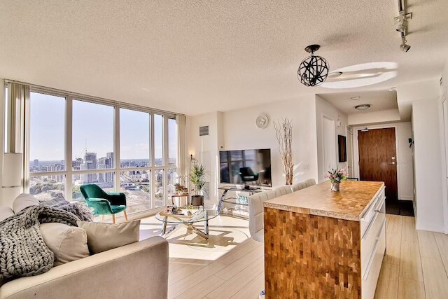 フォルマ サービスド スイーツ