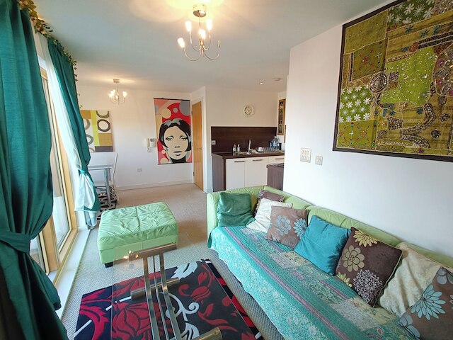 1 ベッド フラット - スリープス 5 - ペッツ - ガーデン - パーキング