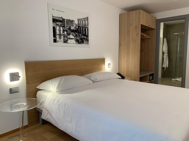 ビクター オテル