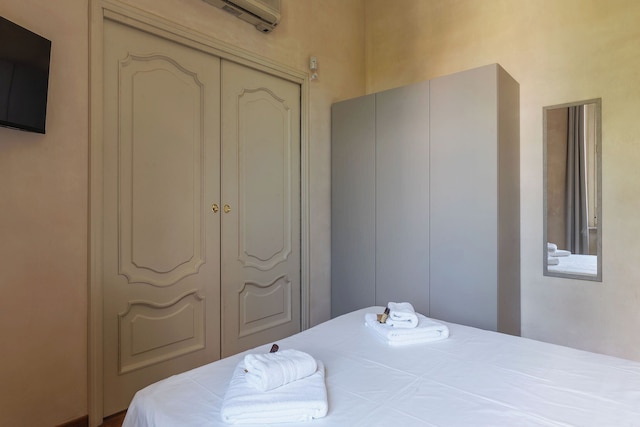 JOIVY ウィンドウ オン ザ テヴェレ