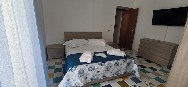 ラ ディモーラ ディ パルテノペ