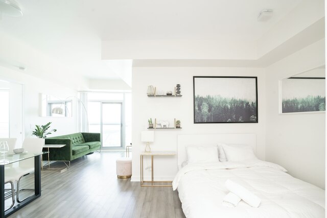 ビューティフル ラグジュリアス モダン コンド