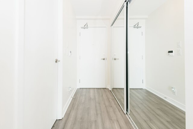 ビューティフル ラグジュリアス モダン コンド