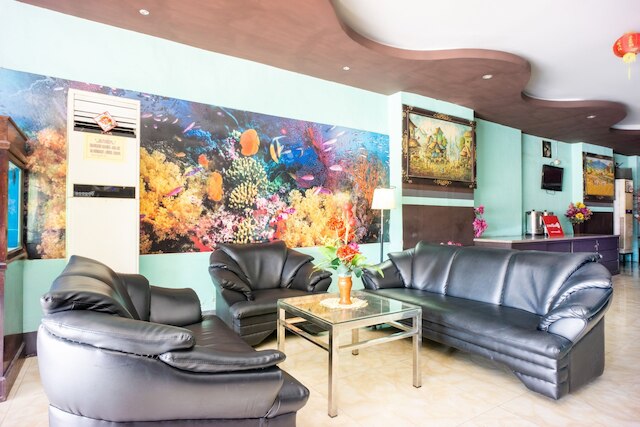 オテル O マカッサル ニア ロサリ ビーチ フォーマリー オーシャン ビュー オテル