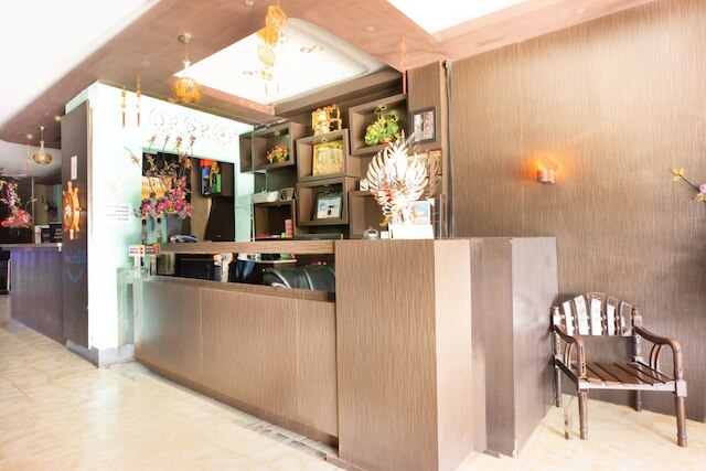 オテル O マカッサル ニア ロサリ ビーチ フォーマリー オーシャン ビュー オテル