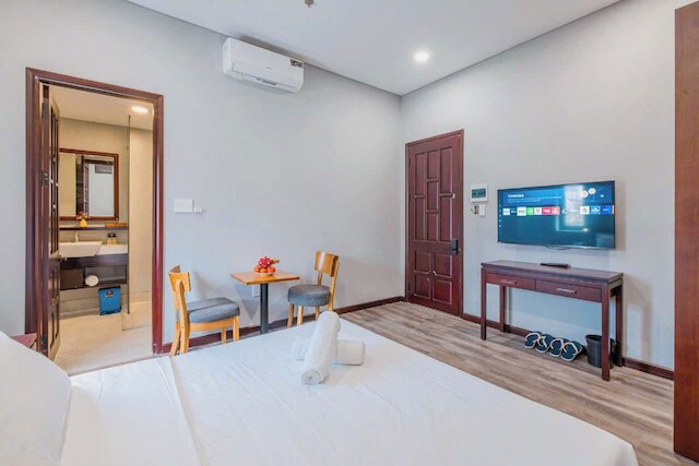 リバー ライト コンドテル