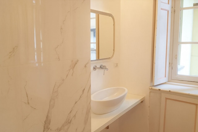 dHomes - アパートメント アンド ルームズ - ルーム 103