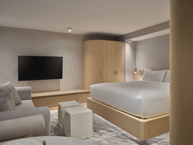 コーナー アパートメンツ