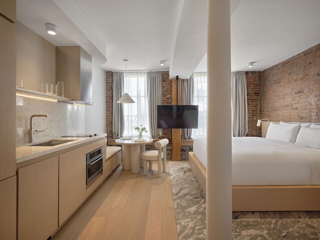 コーナー アパートメンツ