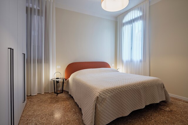 カ ヴィダ アパートメンツ