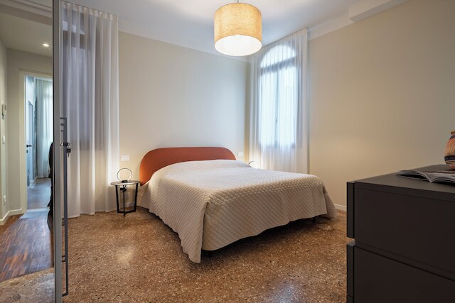 カ ヴィダ アパートメンツ