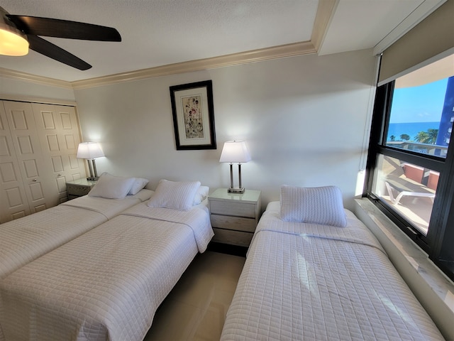 アレクサンダー 81921 6 ベッドルーム アパート