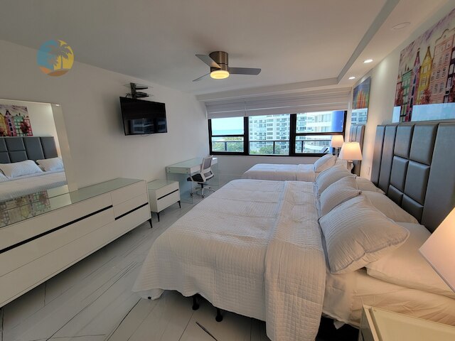 アレクサンダー 903 4 ベッドルーム アパート