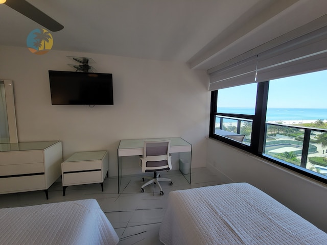 アレクサンダー 903 4 ベッドルーム アパート