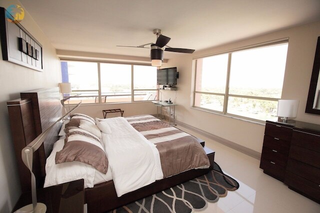 アレクサンダー 1419/21 5 ベッドルーム アパートメント