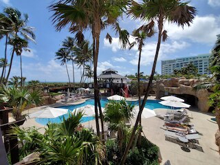 アレクサンダー 1419/21 5 ベッドルーム アパートメント