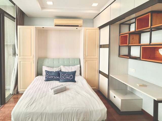 リバーソン ソホ コタ ミナバル ニア イマゴ