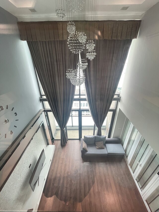 リバーソン ソホ コタ ミナバル ニア イマゴ