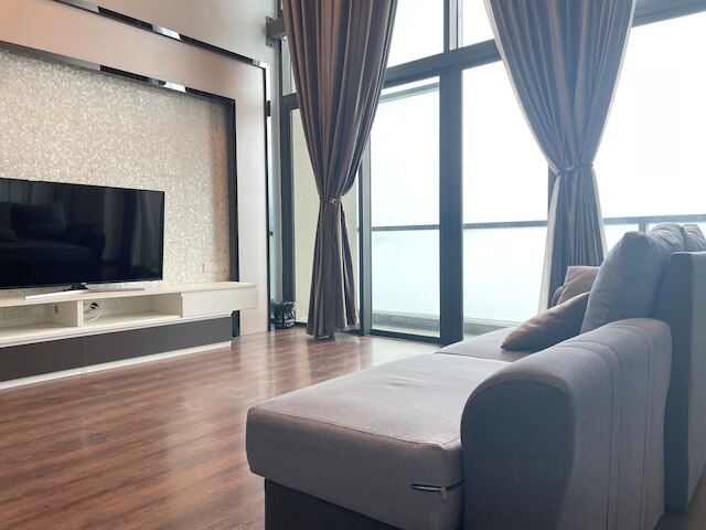 リバーソン ソホ コタ ミナバル ニア イマゴ