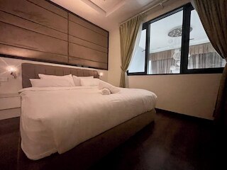 リバーソン ソホ コタ ミナバル ニア イマゴ