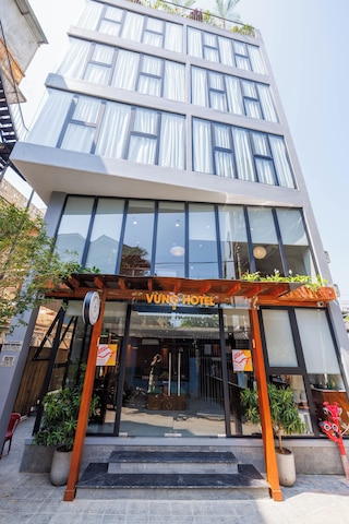 ヴン オテル - コーヒー & ブレックファスト