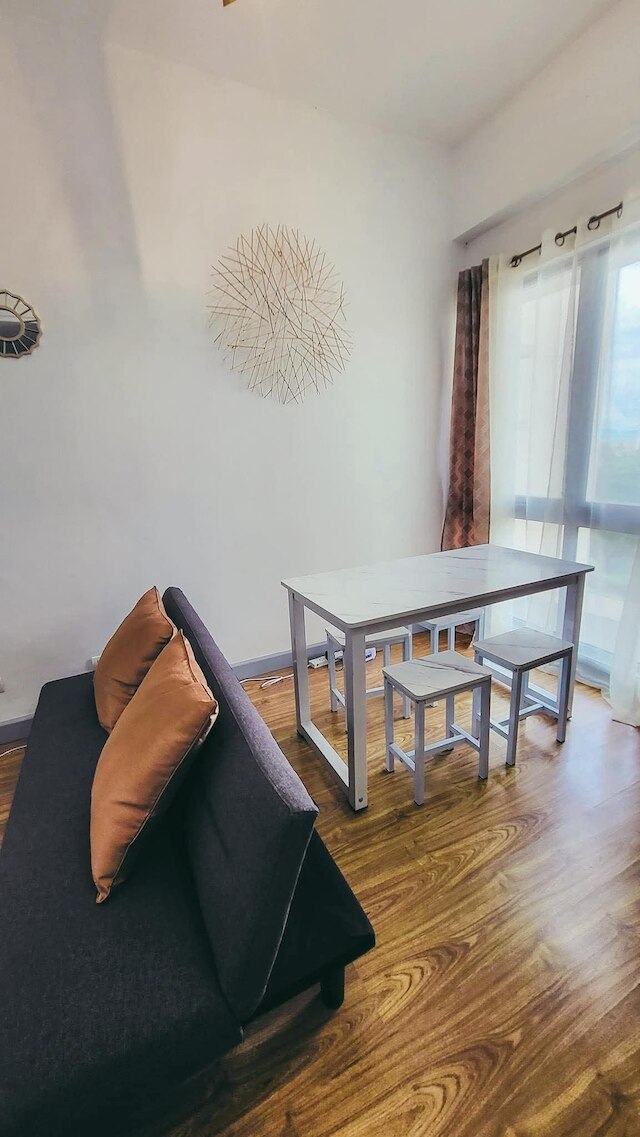 イーストベイ レジデンシズ