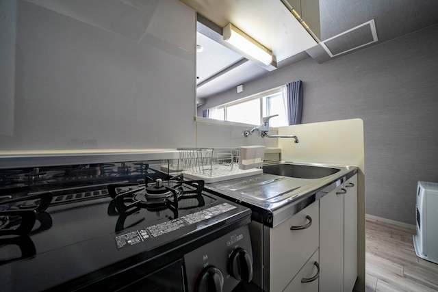 COURT VILLA SAPPORO 102