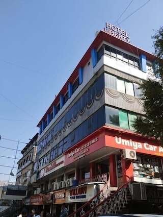 ホテル リバティ