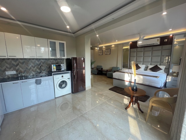 ザ クリスタル ニュータウン コルカタ