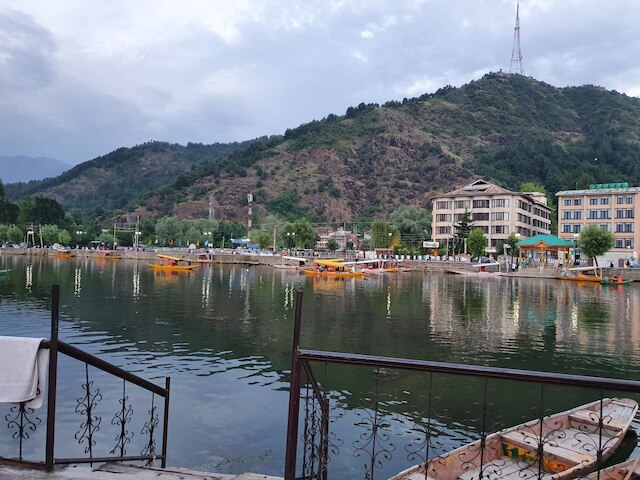 ジ エッセ オテル