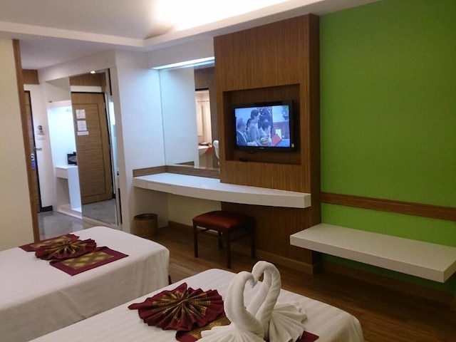 ジ エッセ オテル