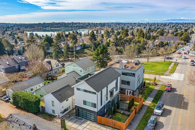 エンバー & グロー ロフト リトリート