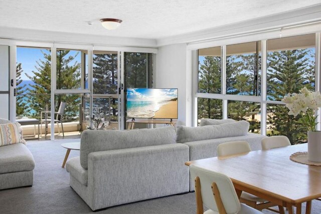 オーシャン フロント ブリーズ アット カシェルマラ