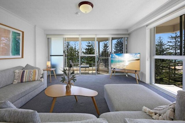 オーシャン フロント ブリーズ アット カシェルマラ