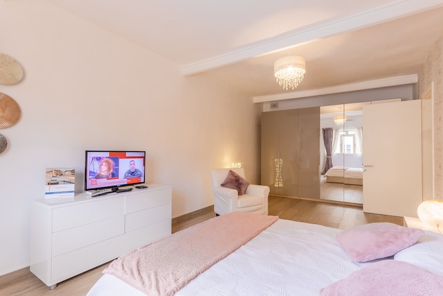 マグニフィセント シービュー ペントハウス コスピクア