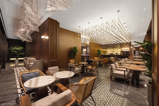 UrCove by Hyatt Xian Bell Tower