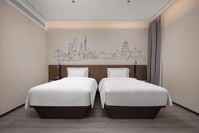 UrCove by Hyatt Xian Bell Tower