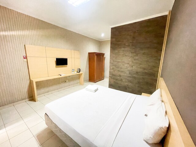 ホテル ポスターズ