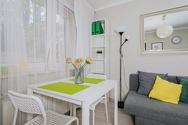 ショートステイポーランド ヤナ ソビエスキエゴ B082