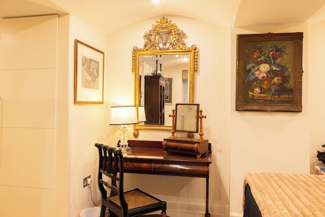 ラージ 4ベッド 8ゲスト ウィズ パティオ 1841 ハウス パディントン