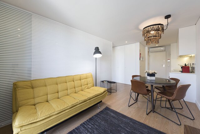 ダウンタウン ブライト アパートメント ウィズ バルコニー バイ バケーション