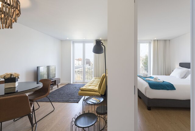 ダウンタウン ブライト アパートメント ウィズ バルコニー バイ バケーション