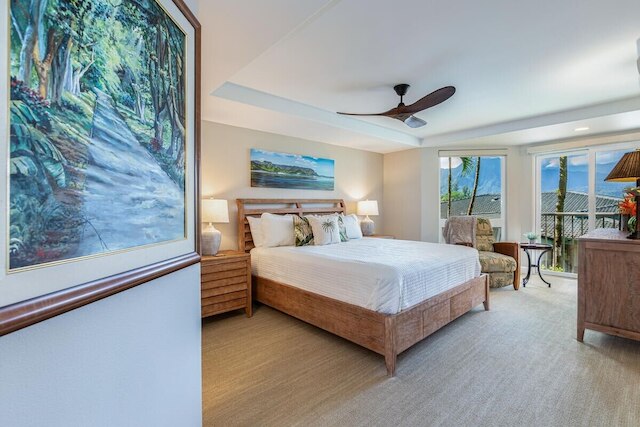 ヴィラズ オブ カマリイ 55 3 ベッドルーム コンド