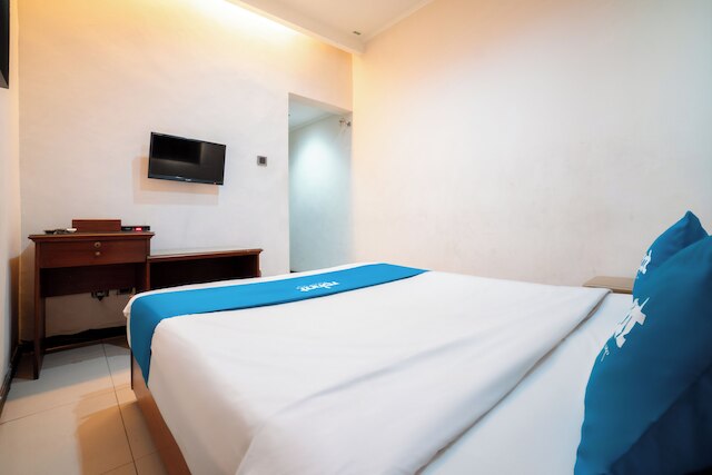 リハット アット ホテル 10 ブア バトゥ