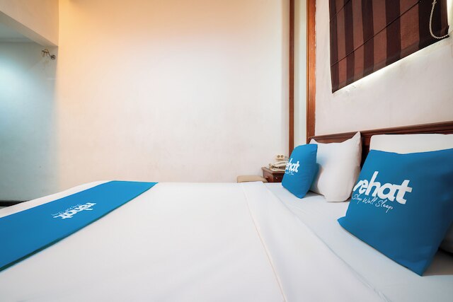 リハット アット ホテル 10 ブア バトゥ