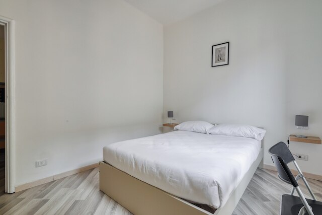 ジョイヴィー スタイリッシュ フラット クローズ トゥ センター